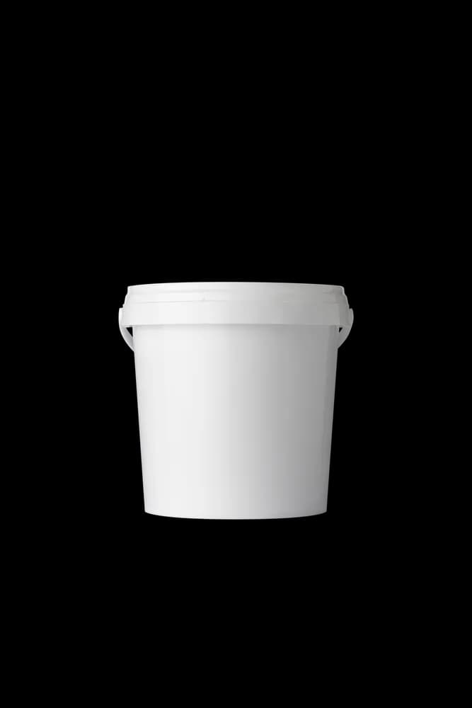 Unlabeled compact round tub, round · low profile